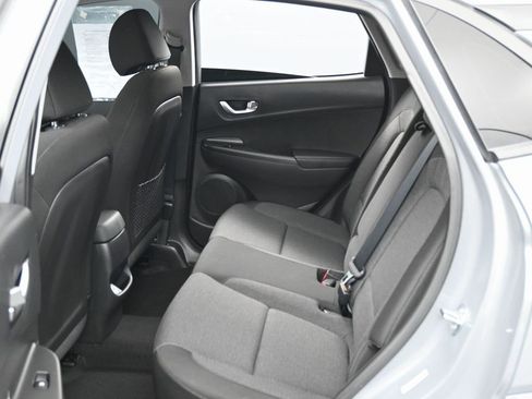 Used 2023 Hyundai Kona SE w/ Cargo Package image 32
