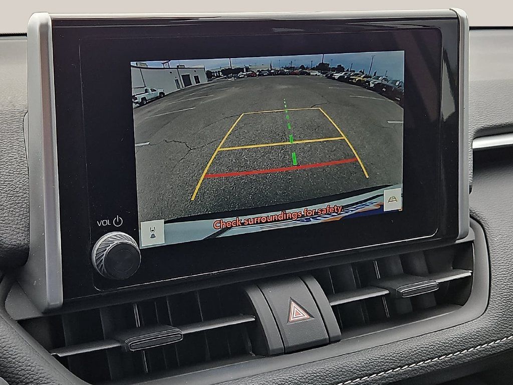 Used 2025 Toyota RAV4 XLE w/ Convenience Package AWD/4WD image 20