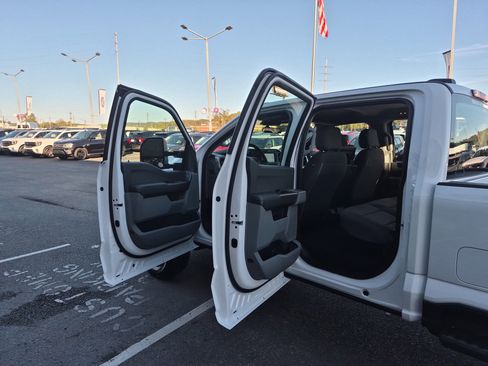 New 2026 Ford F250 XL w/ STX Appearance Package image 17