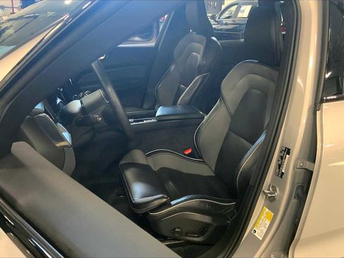 Used 2022 Volvo XC60 T8 R-Design w/ Advanced Package image 8