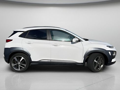 Used 2021 Hyundai Kona Limited AWD/4WD image 4