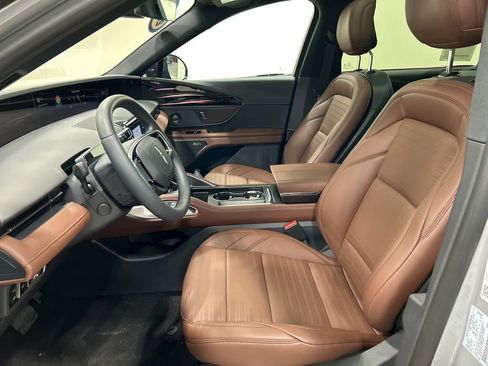New 2026 Lincoln Nautilus Reserve w/ Jet Appearance Package AWD/4WD image 10