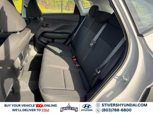 Used 2026 Hyundai Kona SE FWD image 17