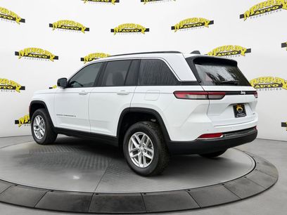 New 2025 Jeep Grand Cherokee Laredo
