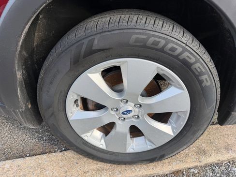 Used 2012 Subaru Outback 2.5i Limited AWD/4WD image 28