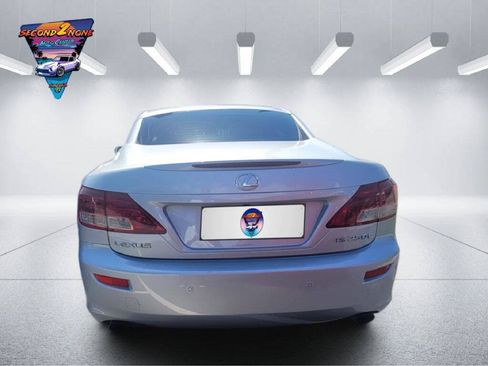 Used 2010 Lexus IS 250C RWD image 10