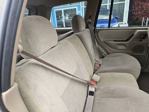 Used 2001 Jeep Grand Cherokee Laredo image 16