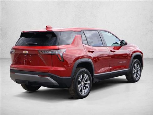 New 2026 Chevrolet Equinox LT AWD/4WD image 2