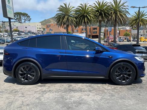 Used 2023 Tesla Model X AWD/4WD image 3