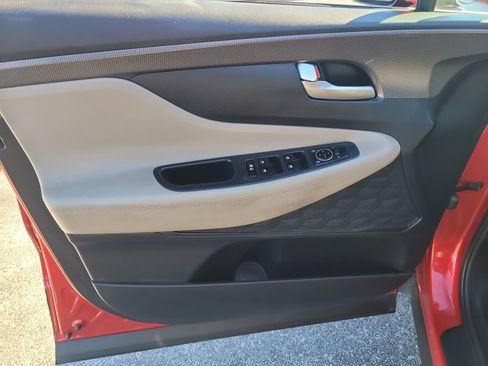 Used 2020 Hyundai Santa Fe SEL image 15