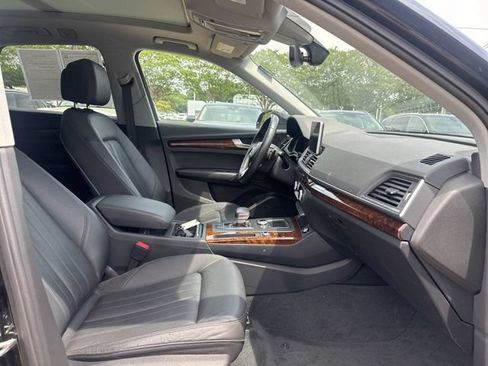 Used 2018 Audi Q5 2.0T Premium Plus w/ Premium Plus Package AWD/4WD image 14