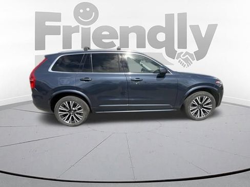 Used 2022 Volvo XC90 T5 Momentum w/ Climate Package AWD/4WD image 6