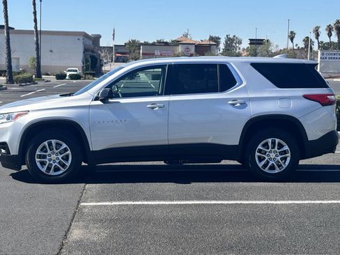 Used 2020 Chevrolet Traverse LS FWD image 8