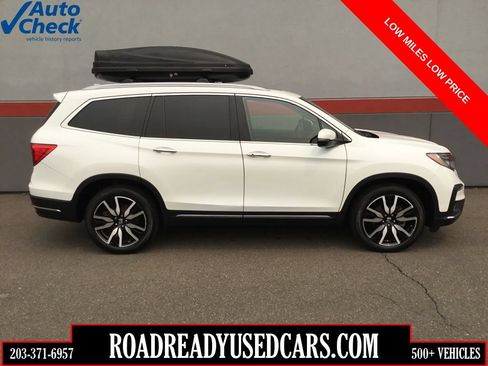 Used 2021 Honda Pilot Touring image 1