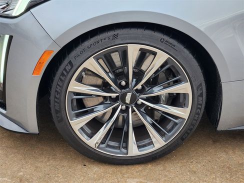 Used 2024 Cadillac CT5 V Blackwing w/ Driver Assist Package image 11