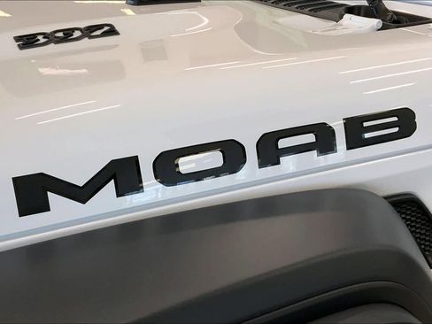 New 2026 Jeep Wrangler Unlimited Rubicon 392 image 14