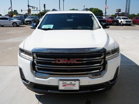Used 2023 GMC Acadia AT4 w/ GMC Pro Grade Package AWD/4WD image 33