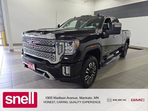 Used 2023 GMC Sierra 3500 Denali w/ Denali Ultimate Package AWD/4WD image 1