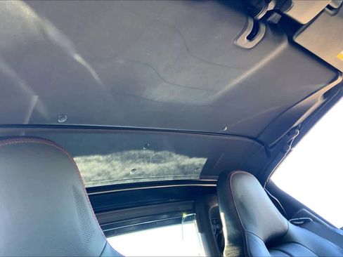 Used 2019 MAZDA MX-5 Miata RF Grand Touring image 11