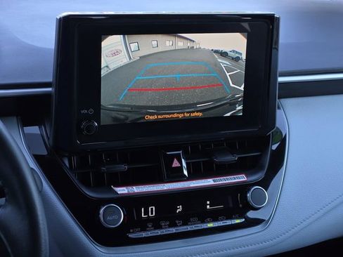 Certified 2025 Toyota Corolla SE w/ Convenience Package FWD image 21