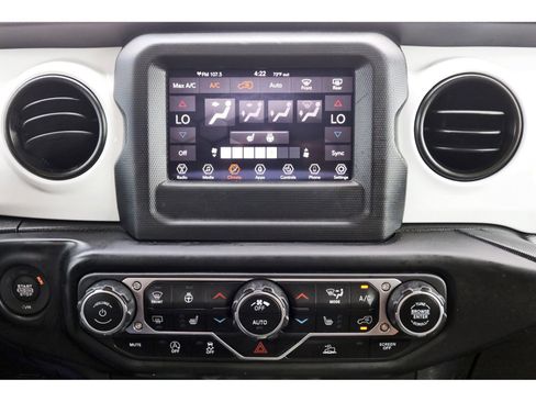 Used 2021 Jeep Wrangler Unlimited Sport AWD/4WD image 26