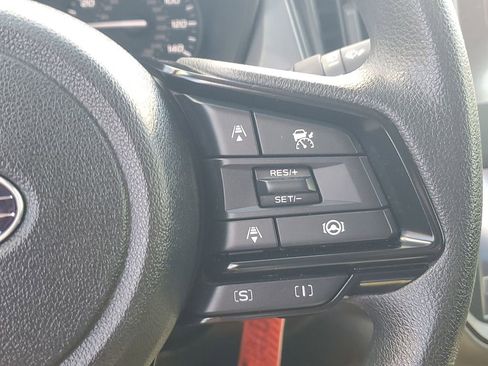 Used 2024 Subaru Crosstrek 2.0i image 33