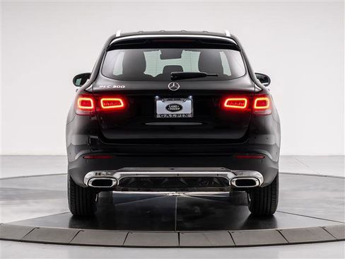 Used 2022 Mercedes-Benz GLC 300 image 4