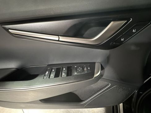 New 2025 Kia EV6 Wind image 19