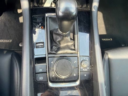 Used 2024 MAZDA MAZDA3 s FWD image 18