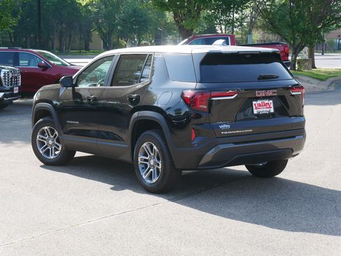 New 2026 GMC Terrain Elevation w/ Technology Package II image 2