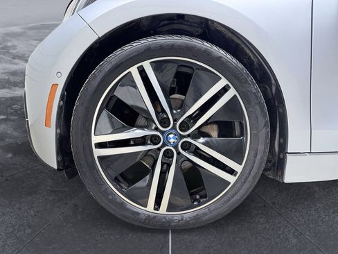 Used 2017 BMW i3 94 Ah w/Range Extender image 27