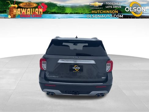 Used 2020 Ford Explorer Platinum w/ Premium Technology Package image 4