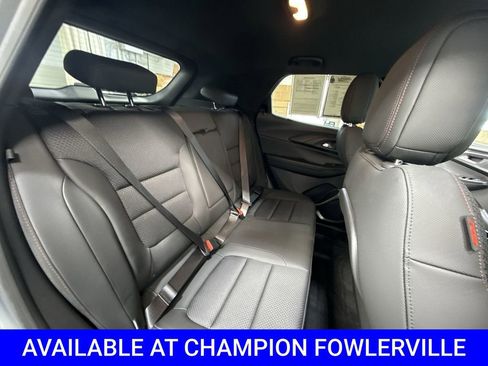 Used 2023 Chevrolet TrailBlazer RS w/ Convenience Package FWD image 28
