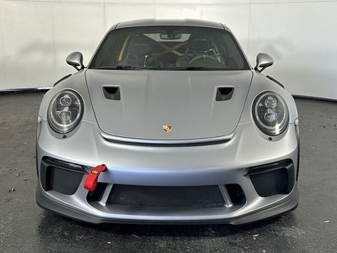 Used 2019 Porsche 911 GT3 RS image 3