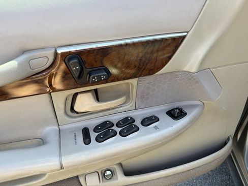 Used 1999 Mercury Grand Marquis LS RWD image 6