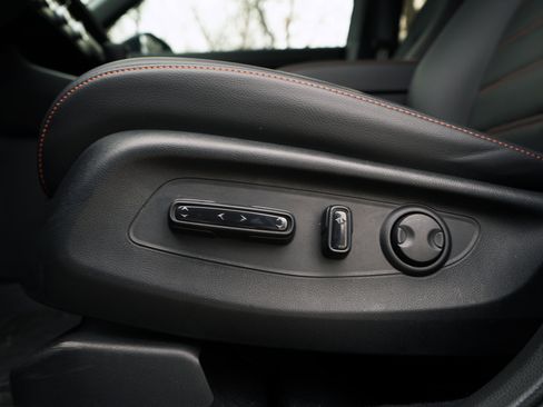 Used 2025 Honda CR-V Sport-L image 42