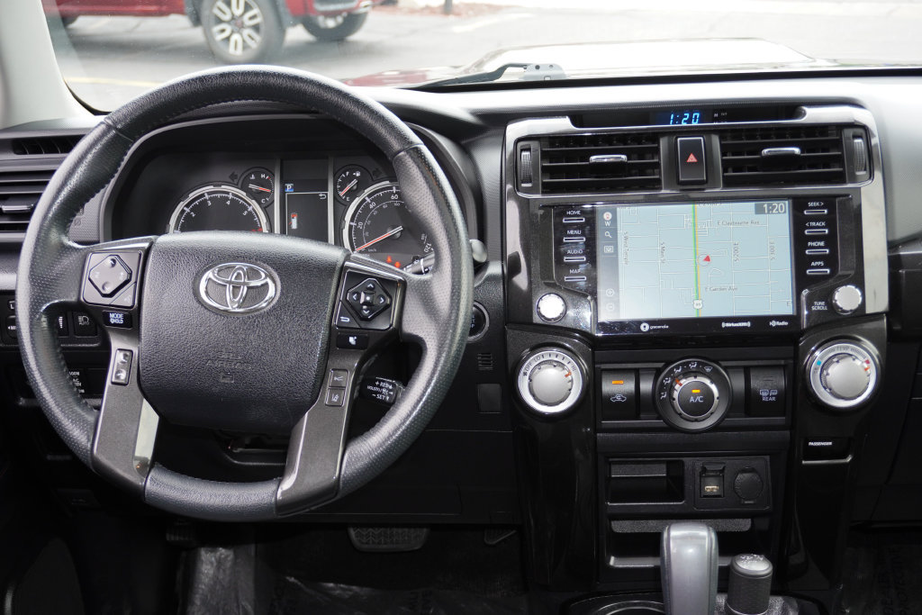 Used 2021 Toyota 4Runner Venture w/ Moonroof Package AWD/4WD image 2