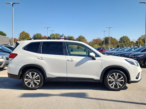 Used 2022 Subaru Forester Limited w/ Popular Package #3 image 2