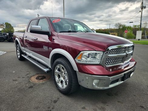 Used 2017 RAM 1500 Laramie w/ Convenience Group AWD/4WD image 21
