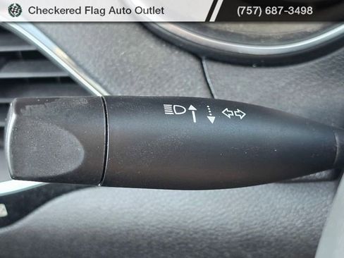 Used 2022 Jeep Cherokee Altitude image 14