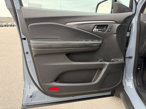 Used 2023 Honda Ridgeline RTL image 23