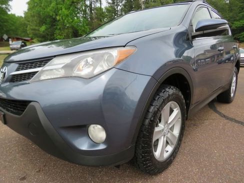 Used 2013 Toyota RAV4 XLE image 10