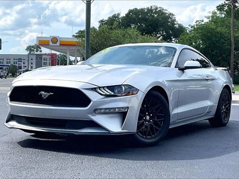 Used 2019 Ford Mustang Coupe RWD image 1