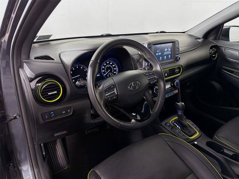 Used 2019 Hyundai Kona Limited w/ Cargo Package AWD/4WD image 9
