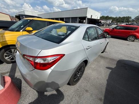 Used 2014 Toyota Corolla LE FWD image 5