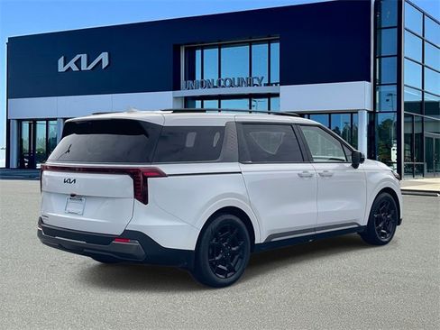 New 2026 Kia Carnival SX Prestige image 6