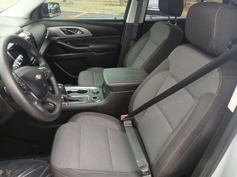 Used 2019 Chevrolet Traverse LS image 11