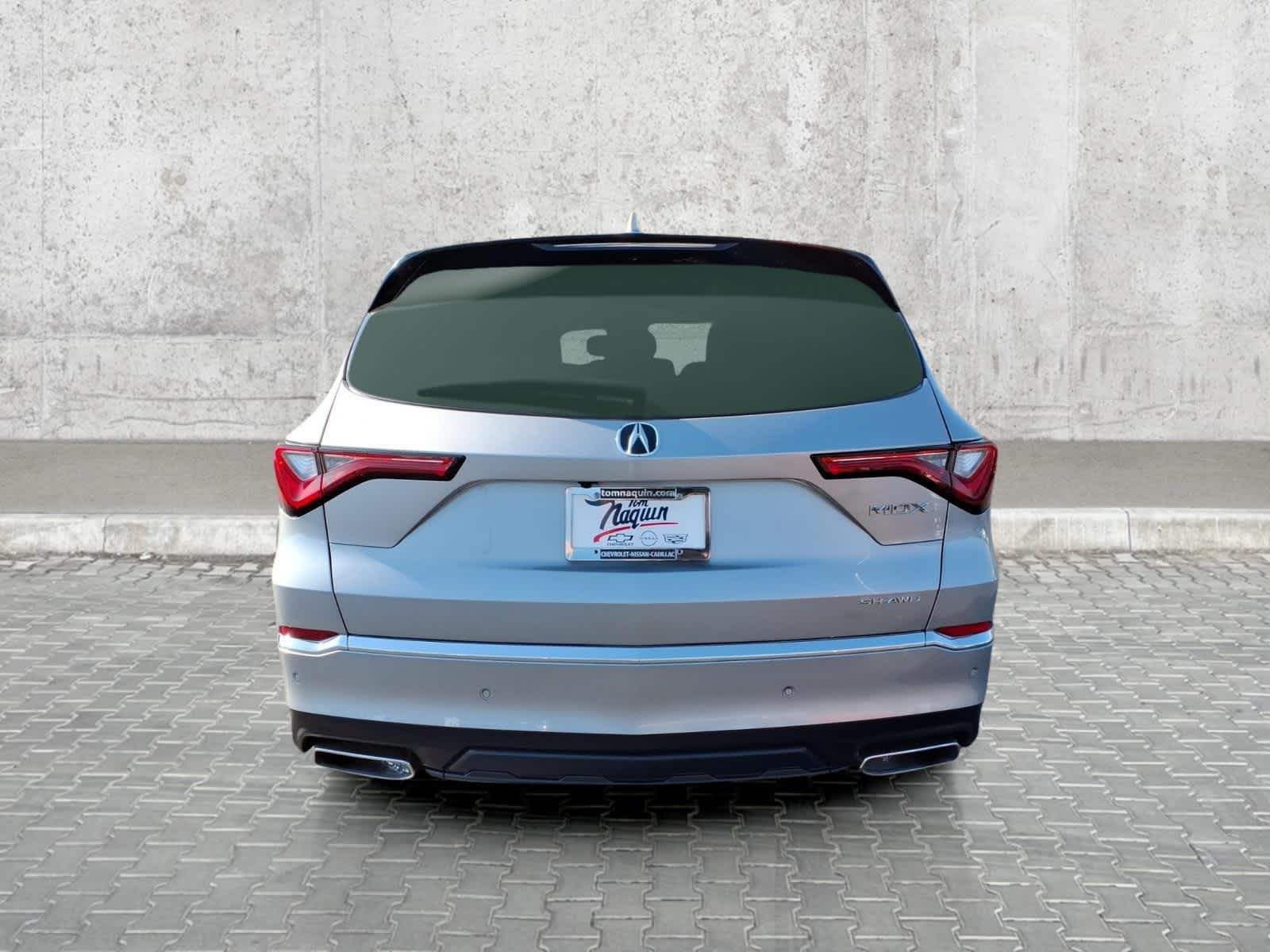 Used 2023 Acura MDX w/ Technology Package AWD/4WD image 10