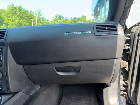Used 2012 Dodge Challenger R/T RWD image 19
