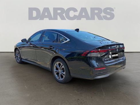Used 2023 Honda Accord EX image 3